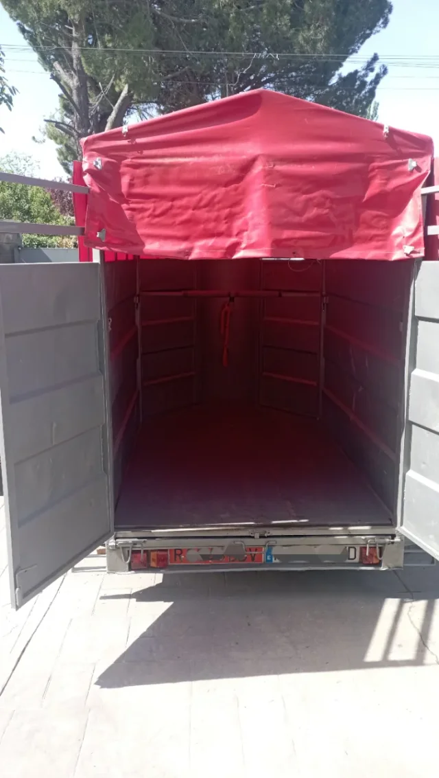 Remorque pour bétail Transport d'animaux – Double essieu josso-sarl-electro